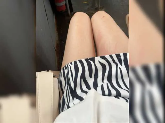 Live sex webcam photo for PrettyKatea #275663204