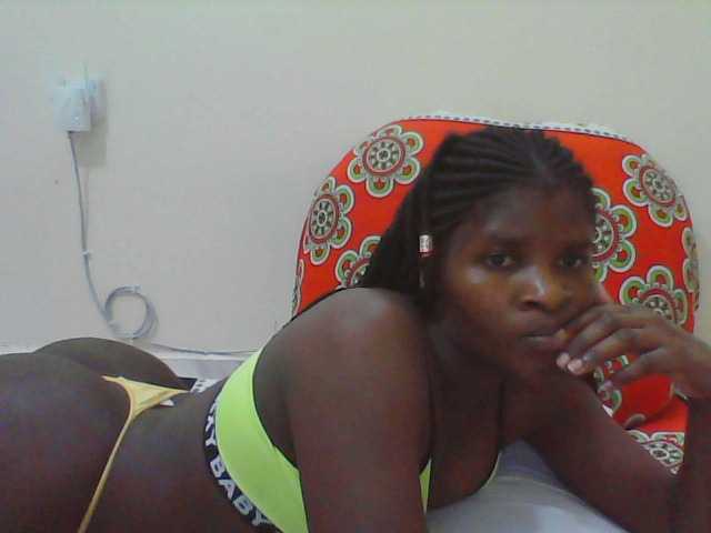 Live sex webcam photo for PrettyShanice #278012069