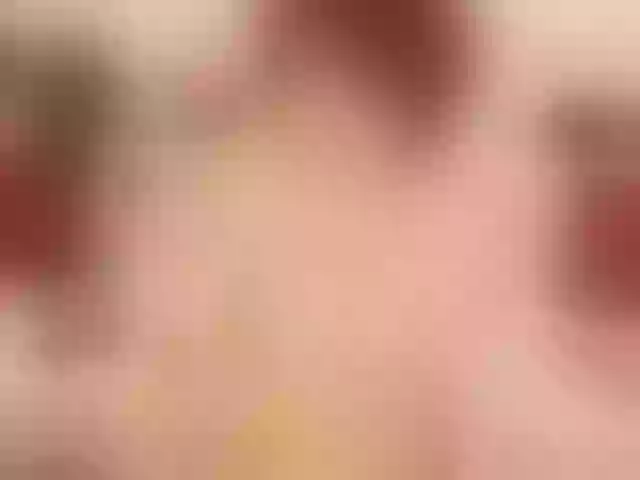 Live sex webcam photo for PrettySofi1 #271764065