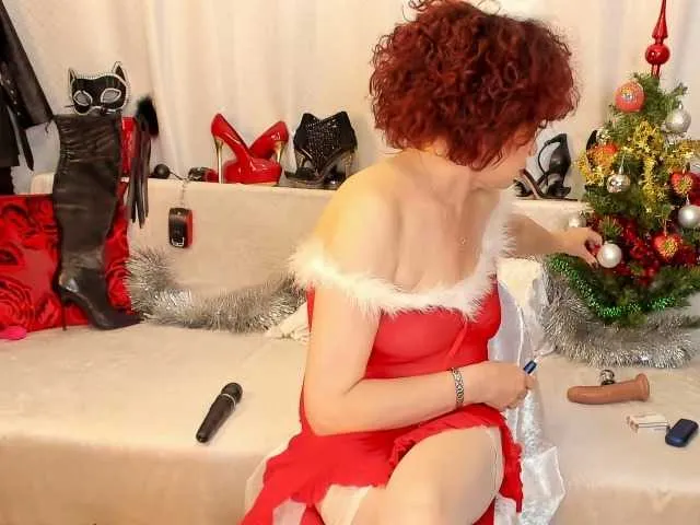 Live sex webcam photo for PrettySofi1 #271784214
