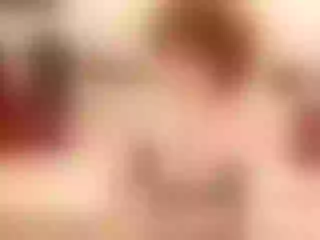 Live sex webcam photo for PrettySofi1 #273513746