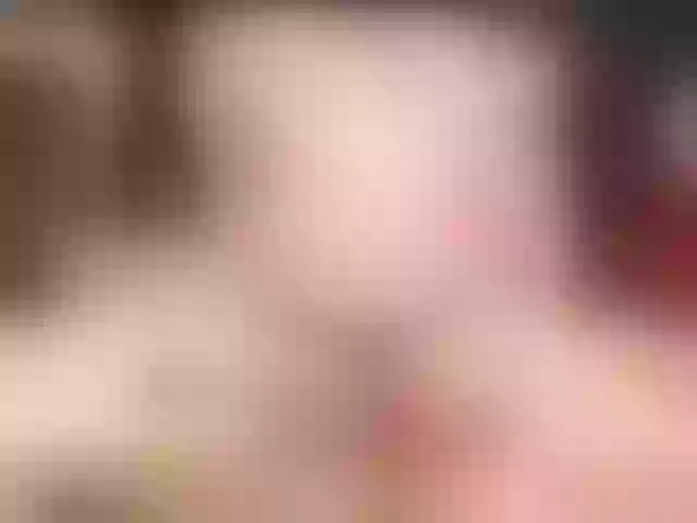 Live sex webcam photo for PrettySofi1 #274393312