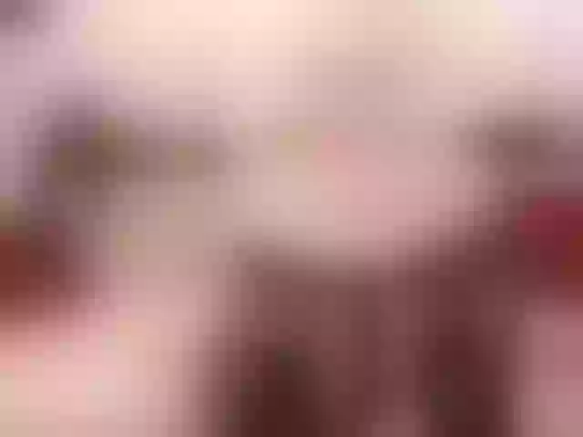 Live sex webcam photo for PrettySofi1 #276440196