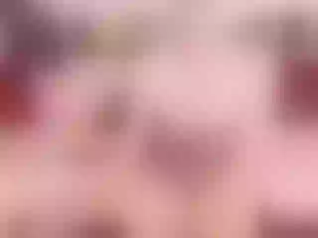 Live sex webcam photo for PrettySofi1 #278292291