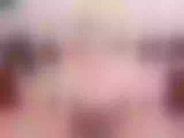 Live sex webcam photo for PrettySofi1 #278937803