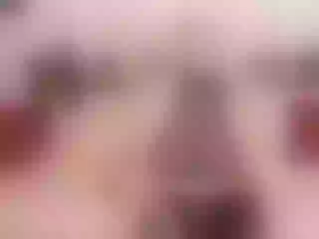 Live sex webcam photo for PrettySofi1 #285647417