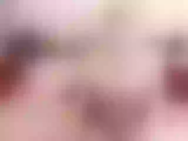 Live sex webcam photo for PrettySofi1 #290335440