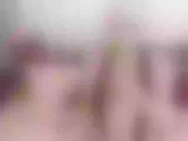 Live sex webcam photo for PrettySofi1 #290488022