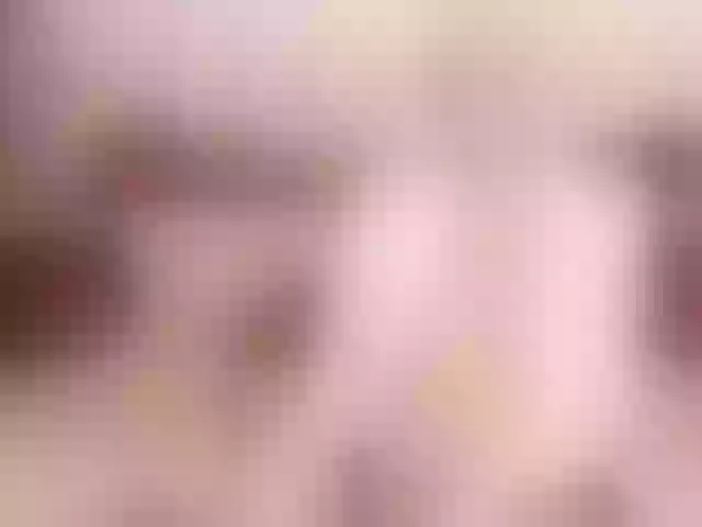 Live sex webcam photo for PrettySofi1 #291105115