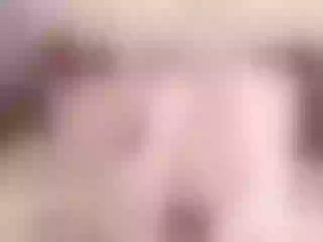 Live sex webcam photo for PrettySofi1 #291377902
