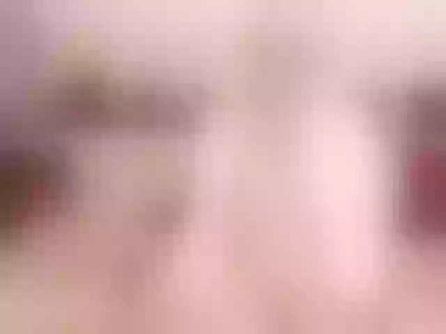 Live sex webcam photo for PrettySofi1 #291548961