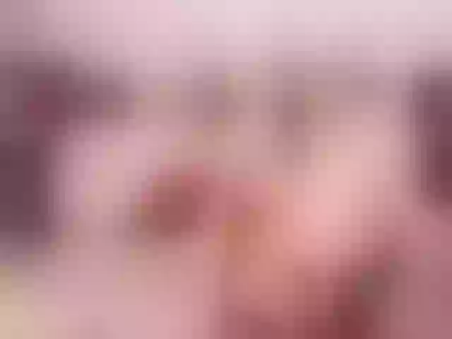 Live sex webcam photo for PrettySofi1 #292230609