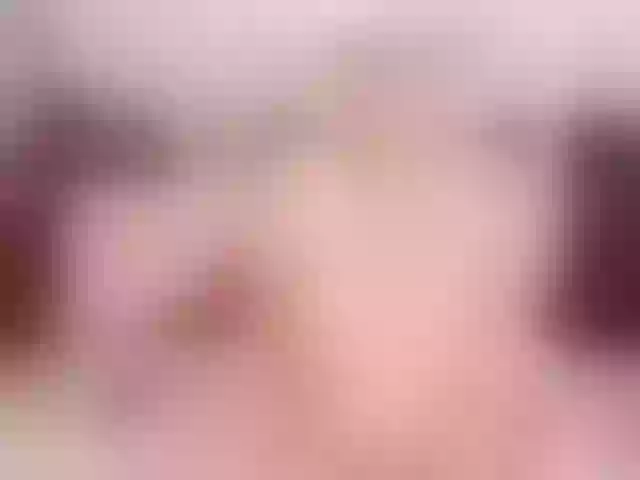 Live sex webcam photo for PrettySofi1 #292235872