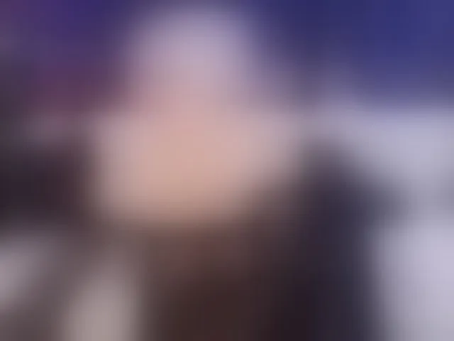Live sex webcam photo for PrettySofi1 #293078900