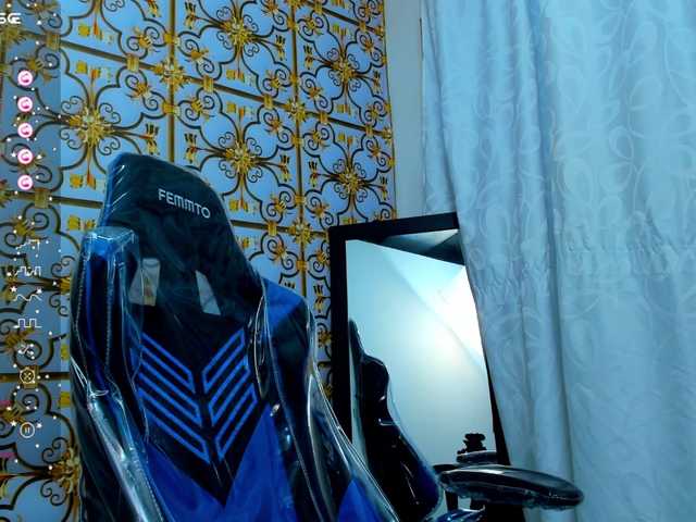 Live sex webcam photo for PrettyStuden #276836406