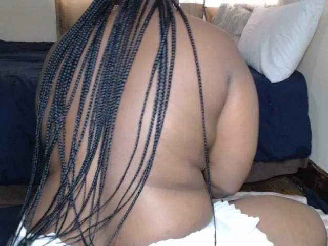 Live sex webcam photo for Prettybkack25 #292195354