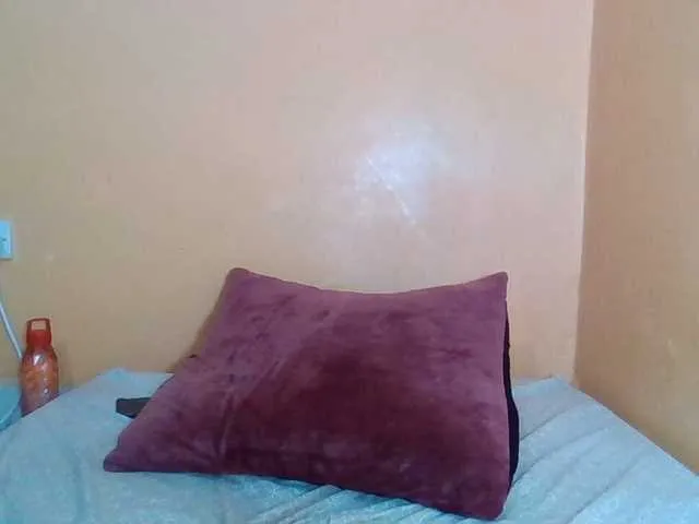 Live sex webcam photo for Prettyblackgal #290931913