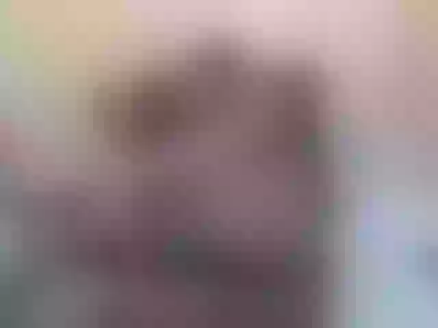 Live sex webcam photo for Prettyblackgal #291290487