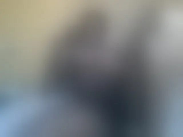 Live sex webcam photo for Prettyblackgal #293663901