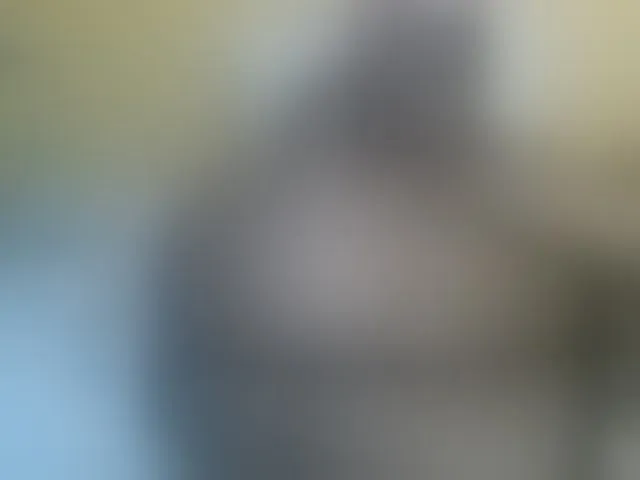 Live sex webcam photo for Prettyblackgal #293677262