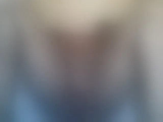 Live sex webcam photo for Prettyblackgal #293801862