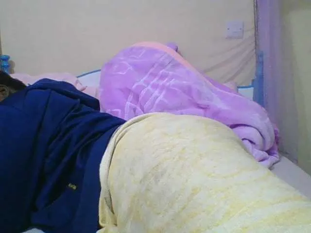Live sex webcam photo for Prettyface24 #288050181