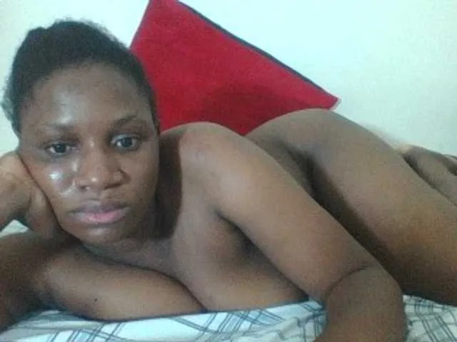 Live sex webcam photo for Prettyface25 #290699181