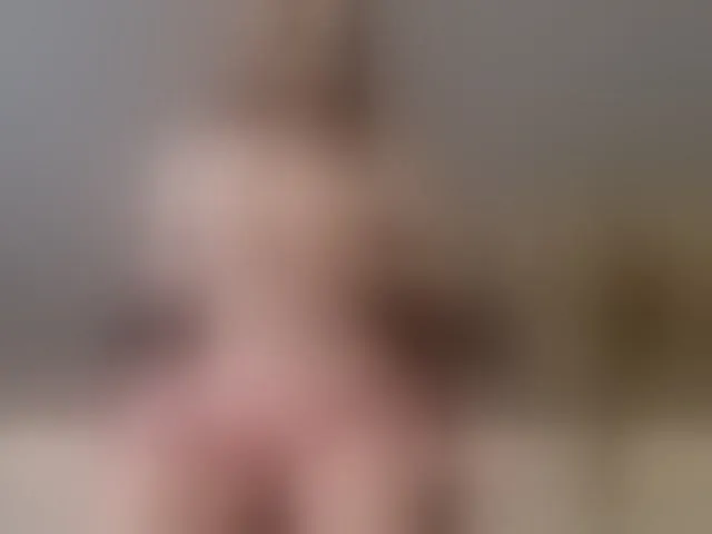 Live sex webcam photo for Prettygirl1703 #293252161