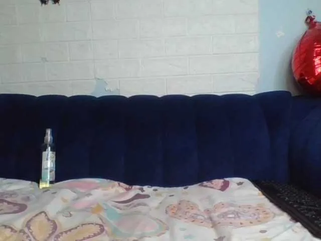 Live sex webcam photo for Prettylittlemuffin #291683708