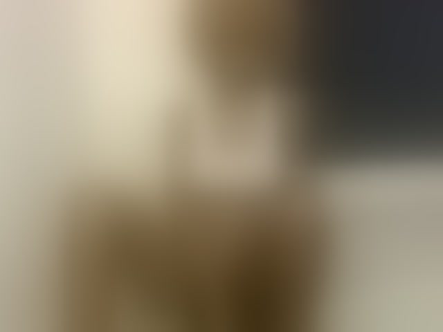 Live sex webcam photo for Prettymarir #294168914