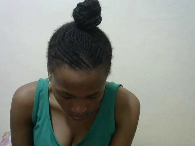 Live sex webcam photo for prettyqueen1 #276100217