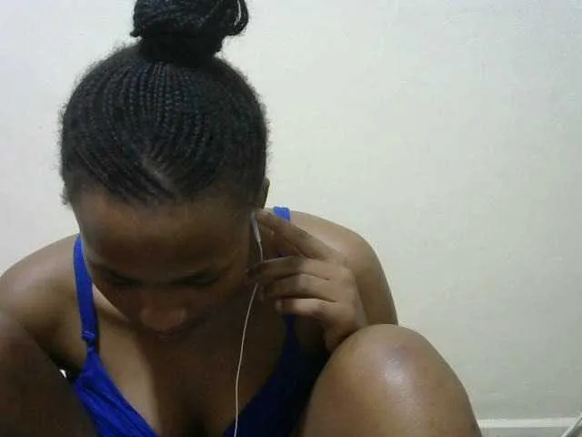 Live sex webcam photo for prettyqueen1 #276105262