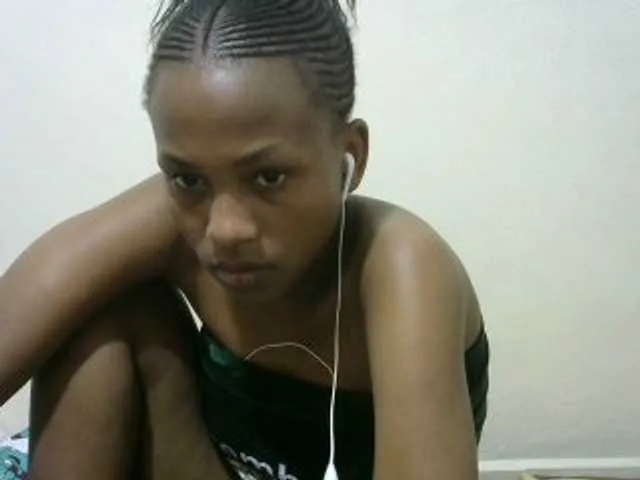 Live sex webcam photo for prettyqueen1 #276173394