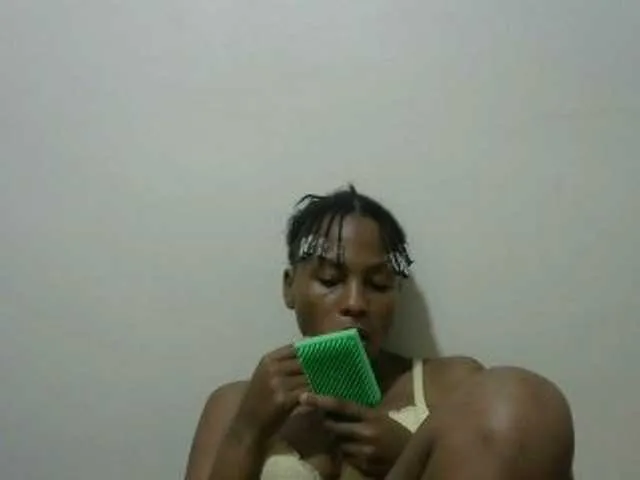 Live sex webcam photo for prettyqueen1 #276600090