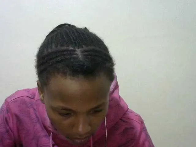 Live sex webcam photo for prettyqueen1 #276661759
