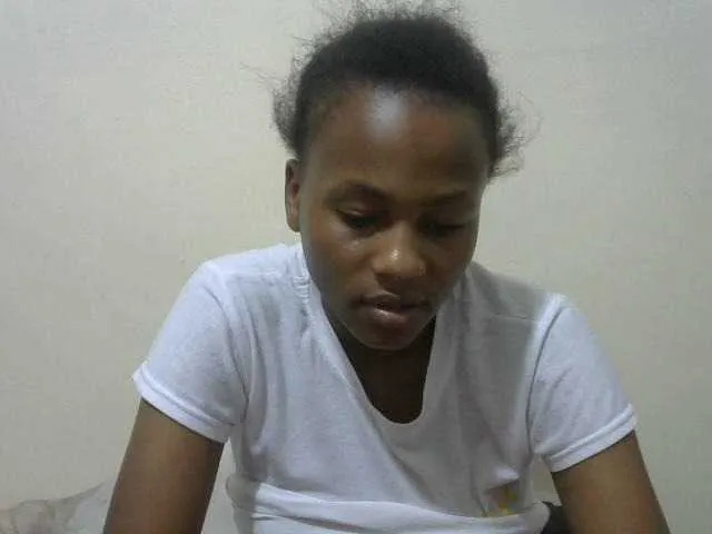 Live sex webcam photo for prettyqueen1 #277161523