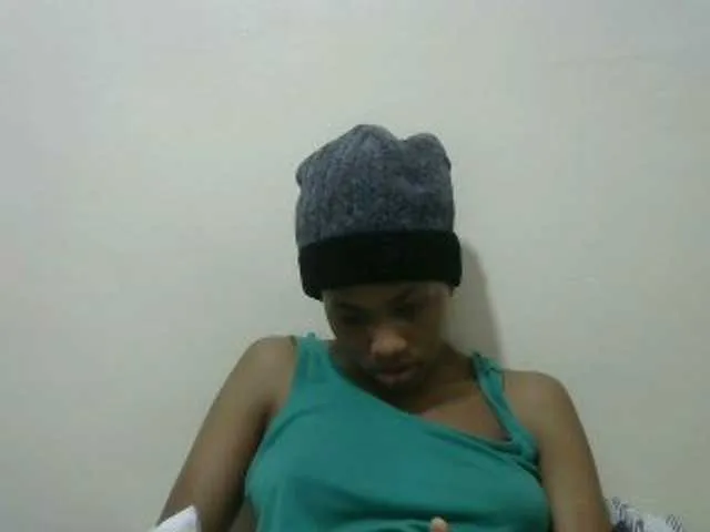 Live sex webcam photo for prettyqueen1 #277276365