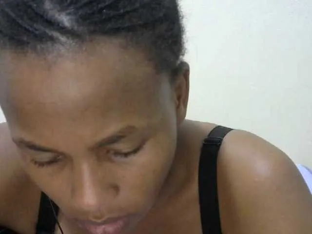 Live sex webcam photo for prettyqueen1 #278198884