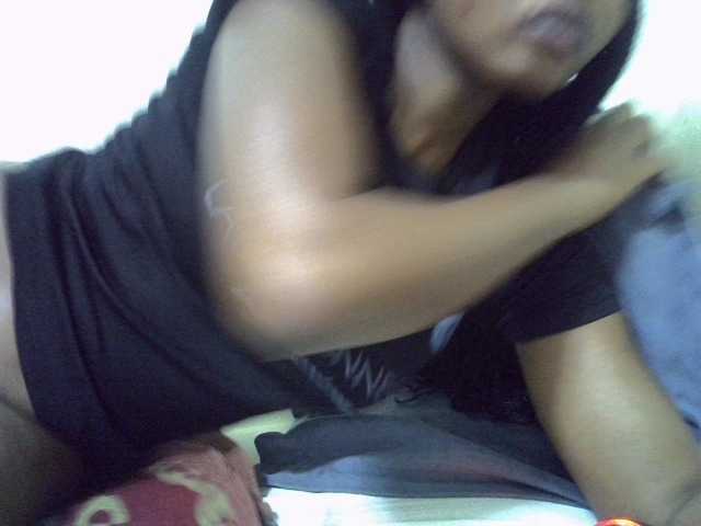 Live sex webcam photo for Prettyrennie #290831419