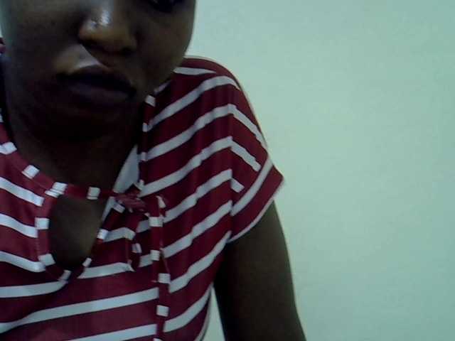 Live sex webcam photo for Prettyrennie #291005866