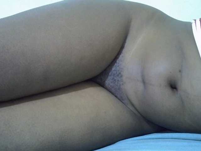 Live sex webcam photo for Prettyrennie #291293922