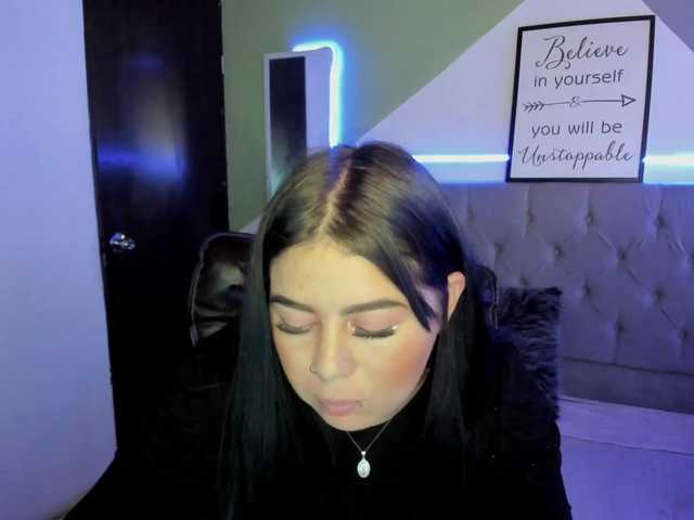 Live sex webcam photo for Princesqueen #272582383