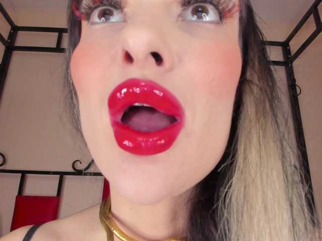 Live sex webcam photo for Princess18xxx #292118830