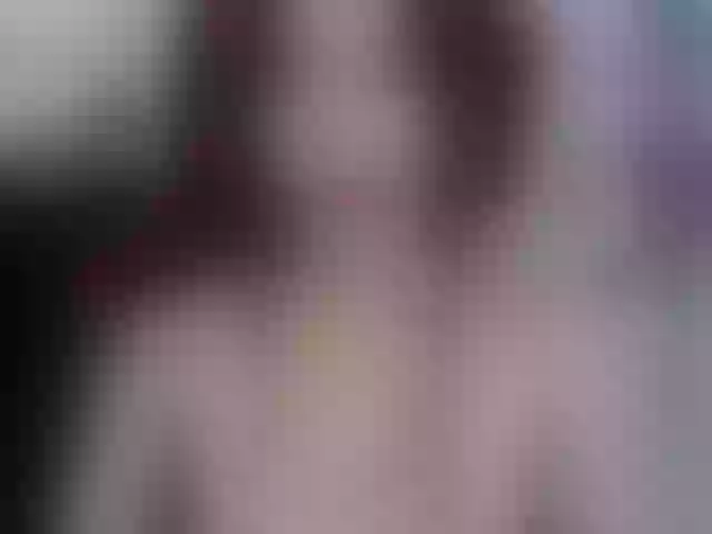Live sex webcam photo for PrincessAsia #273439069