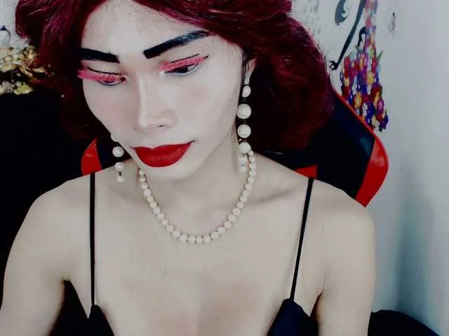 Live sex webcam photo for PrincessAsia #274222296