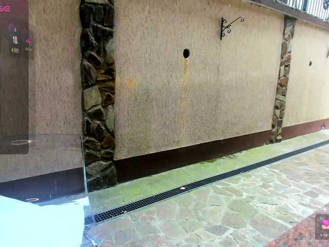 Live sex webcam photo for PrincessReyna #288465277