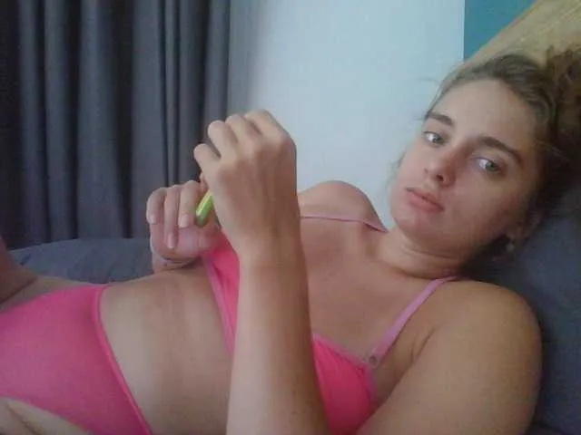 Live sex webcam photo for PrincessValeri #290566556