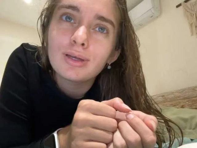 Live sex webcam photo for PrincessValeri #291036420
