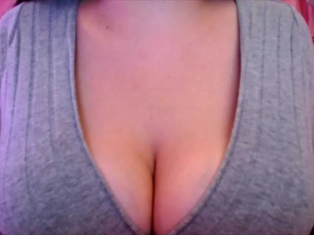 Live sex webcam photo for PrincessXOXO #291504300