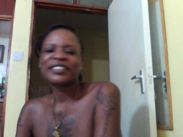 Live sex webcam photo for Princessmiles #277934136